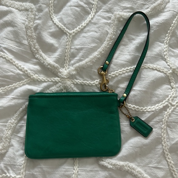 Coach leather wristlet - Picture 2 of 5